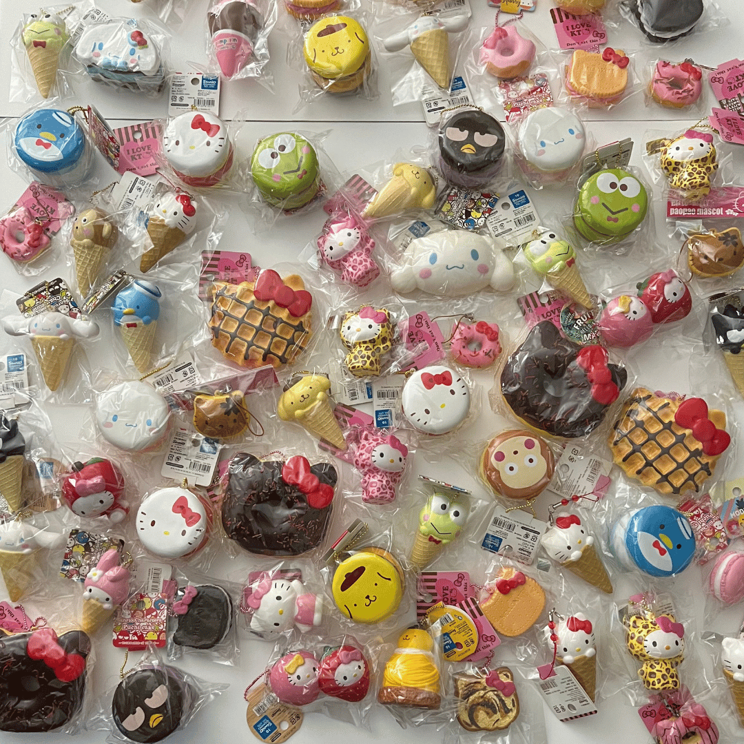 MYSTERY BAG OF 2 HK FRIENDS SQUISHIES